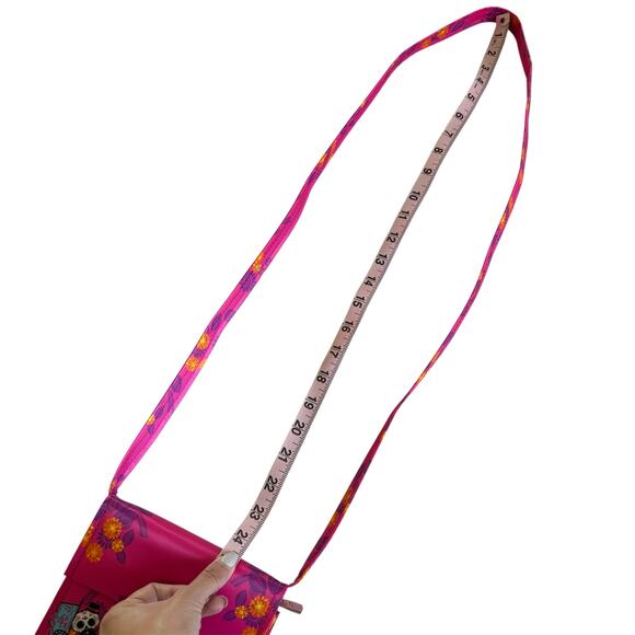 Tawi Frida Kahlo Sugar Skull Mexican Design Front Flap Hot Pink Purse - Picture 10 of 10